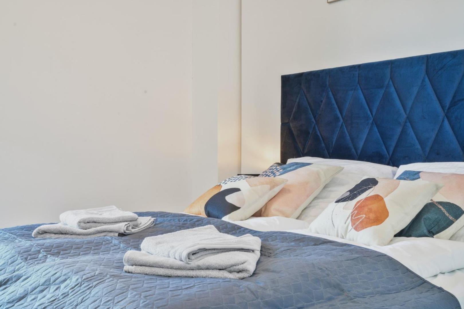 Luxury Penthouse I Rooftop Pool I Self Check-In Vienne Extérieur photo